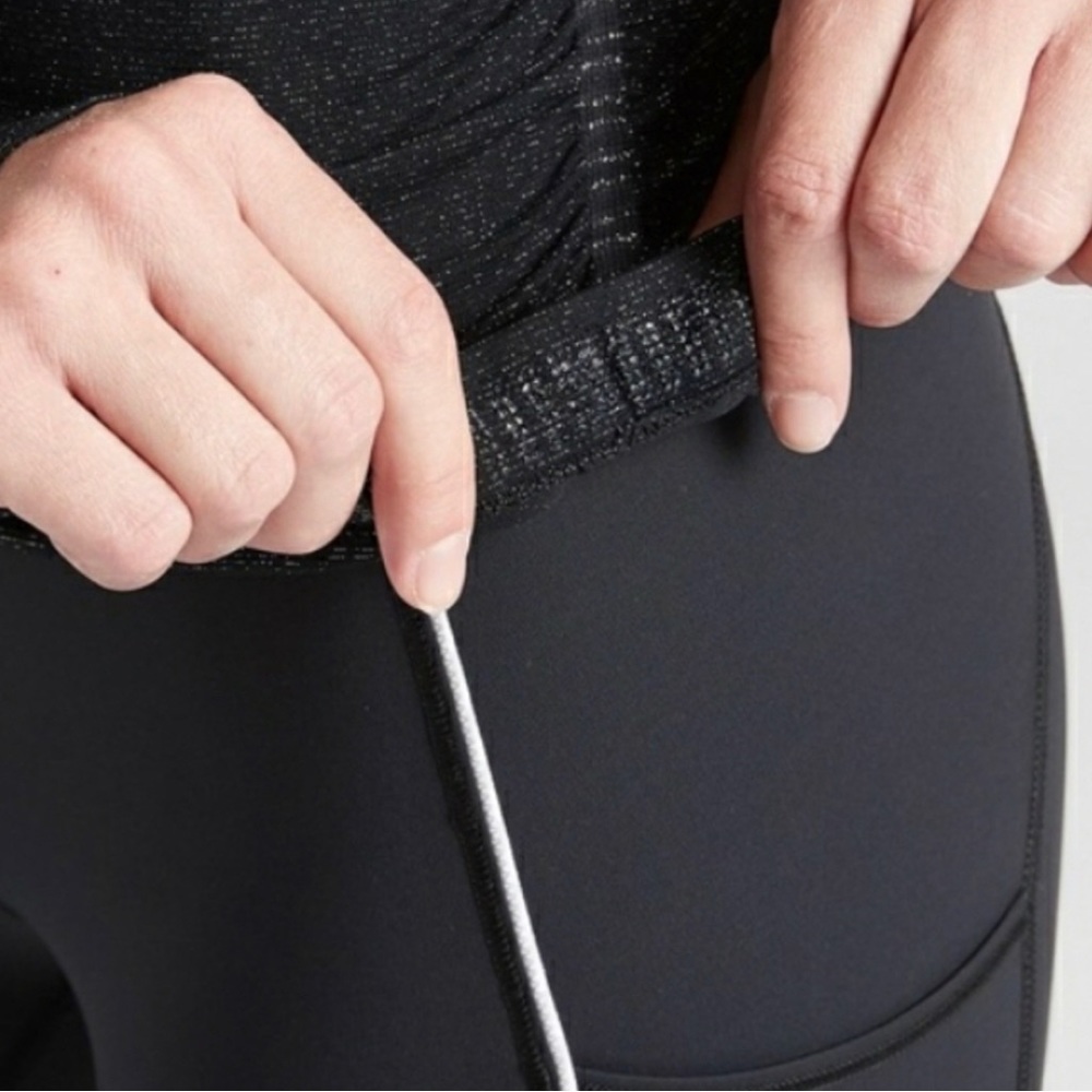 Athleta Speedlight Glow Top NWOT - Picture 3 of 10